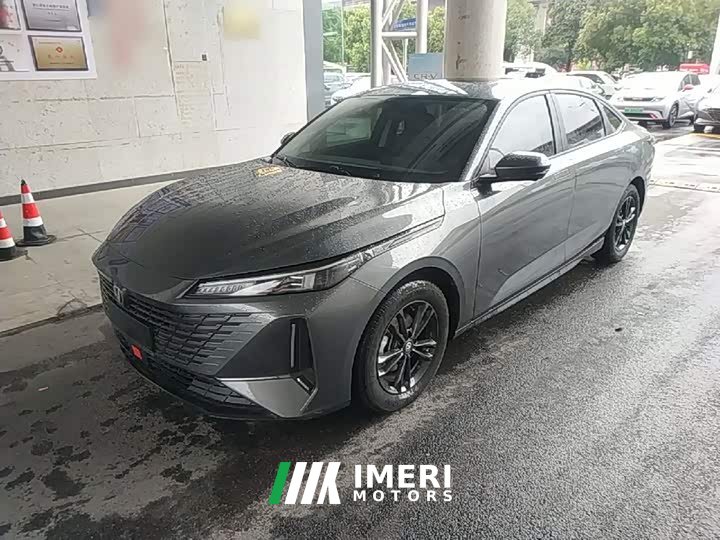 Changan Yida 2023 Blue Whale NE 1.5T GDI DCT Exclusive Type - автомобиль из Китая