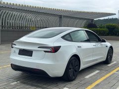 Tesla Model 3 facelift, long-range rear-wheel drive version - фото 15