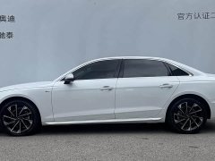 Audi A4L 40 TFSI Fashionable and Dynamic - фото 4