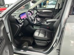 Buick Envision S 25T enjoys the platinum version - фото 3