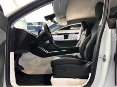 Tesla Model Y rear-wheel drive version - фото 13