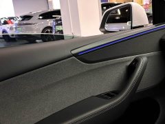 Tesla Model Y rear-wheel drive version - фото 16