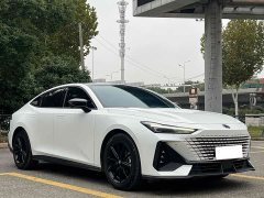 Changan UNI-V 1.5T premium - фото 3