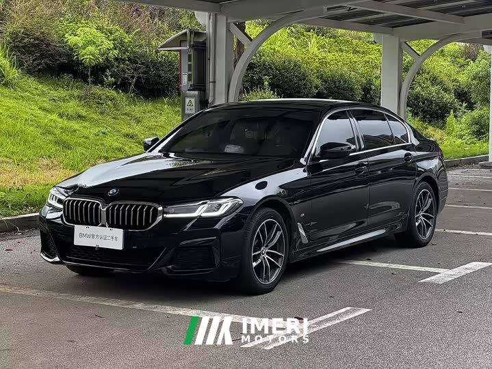 BMW 5 Series facelift 2 525Li M sports package - автомобиль из Китая