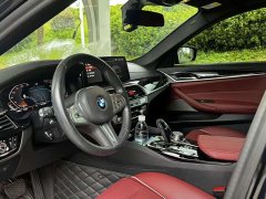 BMW 5 Series facelift 2 525Li M sports package - фото 11