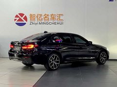 BMW 5 Series 530Li Exclusive M Sports Package - фото 4