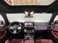 BMW 5 Series 530Li Exclusive M Sports Package - фото 5