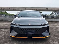 Changan UNI-V 2024 1.5T noble sports - фото 2