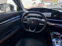 Changan UNI-V 1.5T premium - фото 10