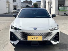 Changan UNI-V 1.5T premium - фото 2