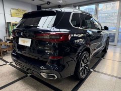BMW X5 2022 facelift xDrive 30Li M sports package - фото 6