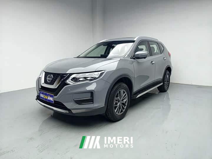 Nissan X-Trail Honor 2.0L Two-wheel Drive Leading Edition - автомобиль из Китая