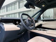 Zeekr 009 2024 six-seat executive version four-wheel drive 108kWh - фото 4
