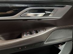 BMW 7 Series 2021 730Li M Sports Package - фото 11
