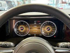 Hongqi Golden Sunflower Guoyao 4.0T Elegant Flagship Edition 6 seats - фото 11