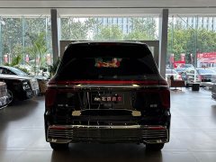 Hongqi Golden Sunflower Guoyao 4.0T Elegant Flagship Edition 6 seats - фото 7