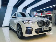 BMW X5 2022 facelift xDrive 40Li M sports package - фото 3