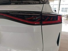 Changan UNI-Z 2025 1.5T premium - фото 8