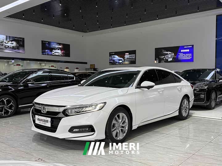 Honda Accord 2018 260TURBO Elite Edition National VI - автомобиль из Китая