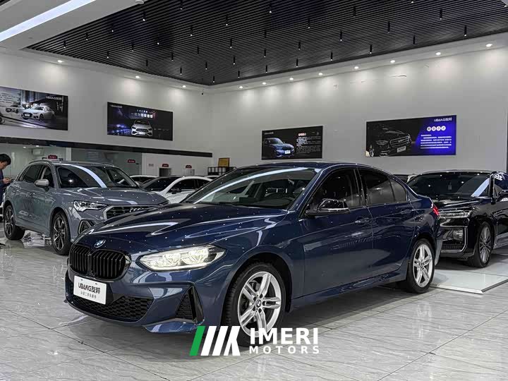 BMW 1 Series facelift 120i M Sports Night Edition - автомобиль из Китая
