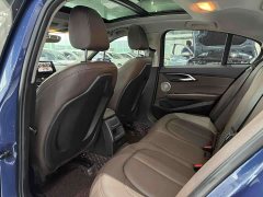 BMW 1 Series facelift 120i M Sports Night Edition - фото 12