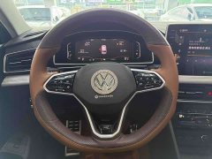 Volkswagen Tiguan L 330TSI automatic two-wheel drive R-Line version - фото 7
