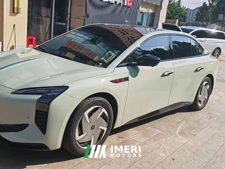 Hongqi EH7 2025 690 Smart Select Edition - автомобиль из Китая