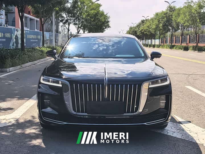 Hongqi H9 2.0T Zhilian Flagship Edition - автомобиль из Китая