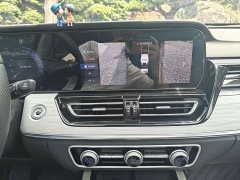 Hongqi HS5 2025 2.0T two-wheel drive Qixiang Pro version - фото 14
