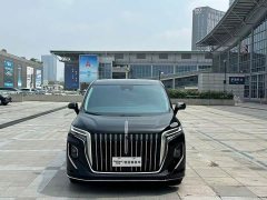 Hongqi HQ9 2023 2.0T Zhilian Flagship Edition - фото 2