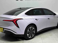 Hongqi Tiangong 05 750 Smart Select Edition - фото 3