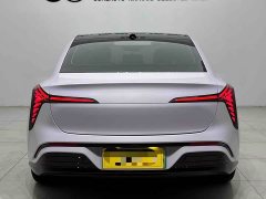 Hongqi Tiangong 05 750 Smart Select Edition - фото 4