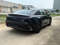 Hongqi H6 2.0T Zhi Shang Edition - фото 7