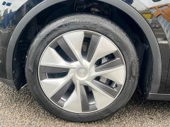 Tesla Model Y 2022 facelift rear-wheel drive version - фото 14