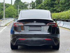 Tesla Model Y 2022 facelift rear-wheel drive version - фото 15