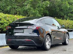 Tesla Model Y 2022 facelift rear-wheel drive version - фото 17
