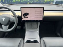 Tesla Model Y 2022 facelift rear-wheel drive version - фото 8