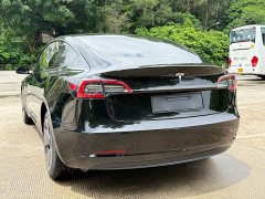 Tesla Model 3 rear-wheel drive version - фото 13