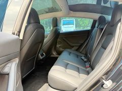Tesla Model 3 rear-wheel drive version - фото 4