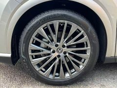 Lexus RX 350h four-wheel drive premium version - фото 15