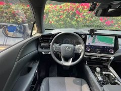 Lexus RX 350h four-wheel drive premium version - фото 6