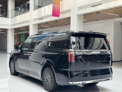 Zeekr 009 2024 seven-seat aisle version four-wheel drive 108kWh - фото 7