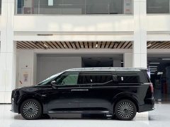 Zeekr 009 2024 seven-seat aisle version four-wheel drive 108kWh - фото 8