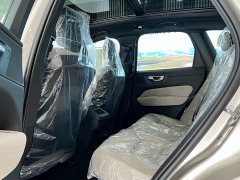 Volvo XC60 B5 four-wheel drive Zhiyuan Deluxe Edition - фото 9
