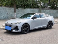 Changan UNI-V 1.5T premium - фото 1