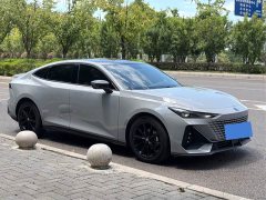 Changan UNI-V 1.5T premium - фото 2