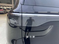 AITO Wenjie M8 extended range Max version 53.4kWh 5-seat version (192-line lidar) - фото 12