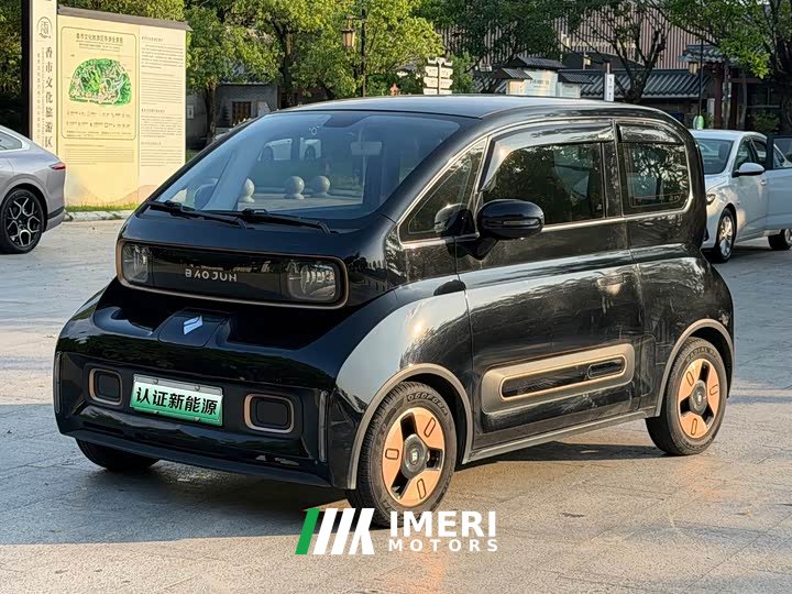 Baojun KiWi EV designer ternary lithium - автомобиль из Китая