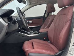 BMW 3 Series 320i Sports Package - фото 8