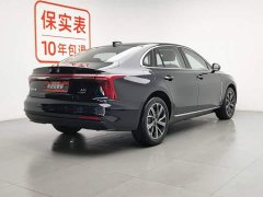 Changan UNI-V 1.5T premium - фото 2